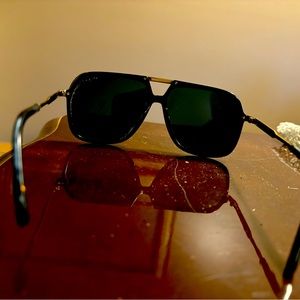 Gucci men’s sunglasses